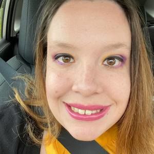 Meet your Posher, Lisa